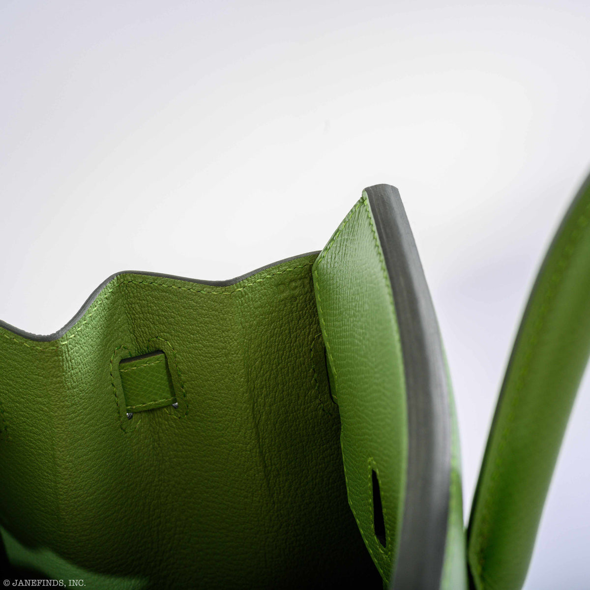 Hermes Birkin 30 Sellier Vert Criquet Madame Grain Gold Hardware