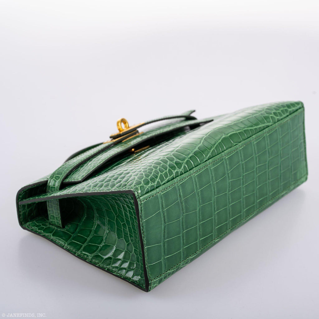 Hermes JPG Kelly Pochette Cactus Alligator with Gold Hardware