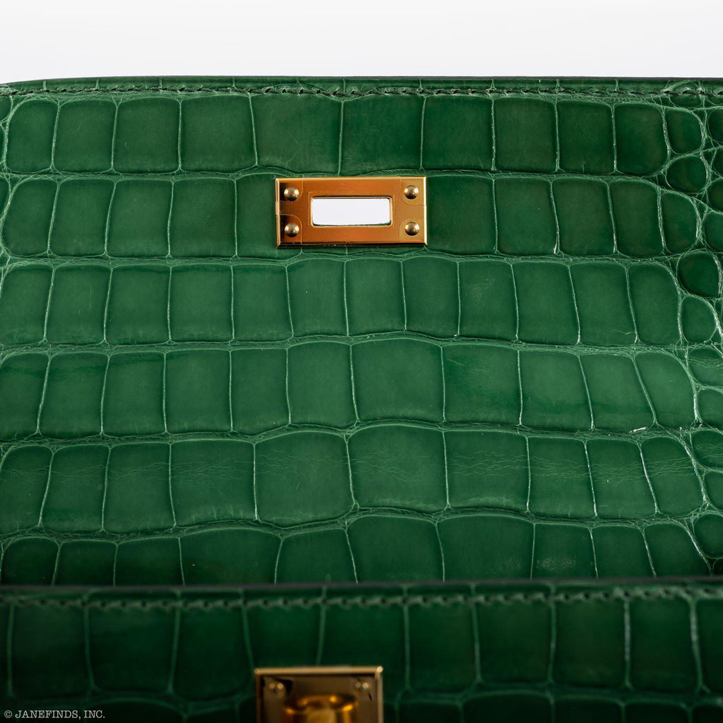 Hermes JPG Kelly Pochette Cactus Alligator with Gold Hardware