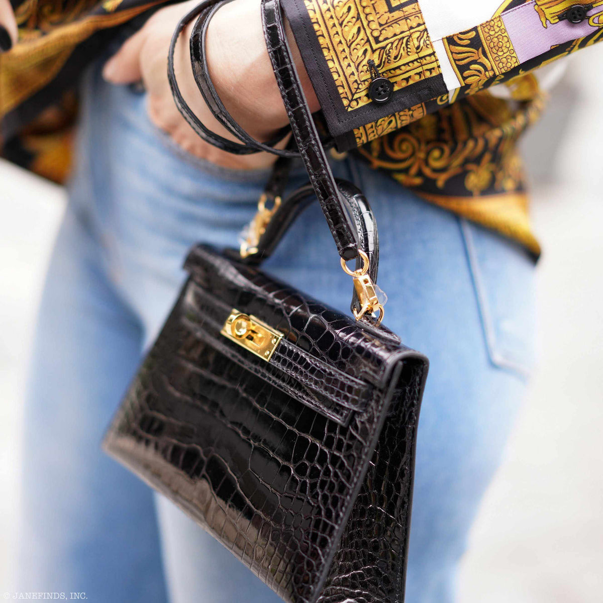 Hermes Kelly 20 Mini II Sellier Black Alligator with Gold Hardware