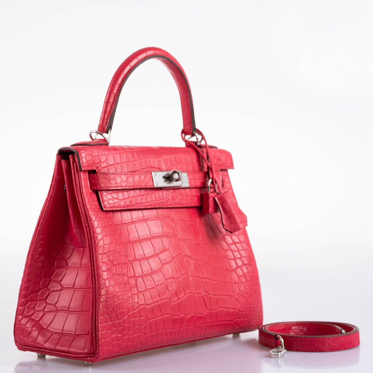 Hermes Kelly 28 Retourne Rose Extreme Matte Alligator with Palladium Hardware