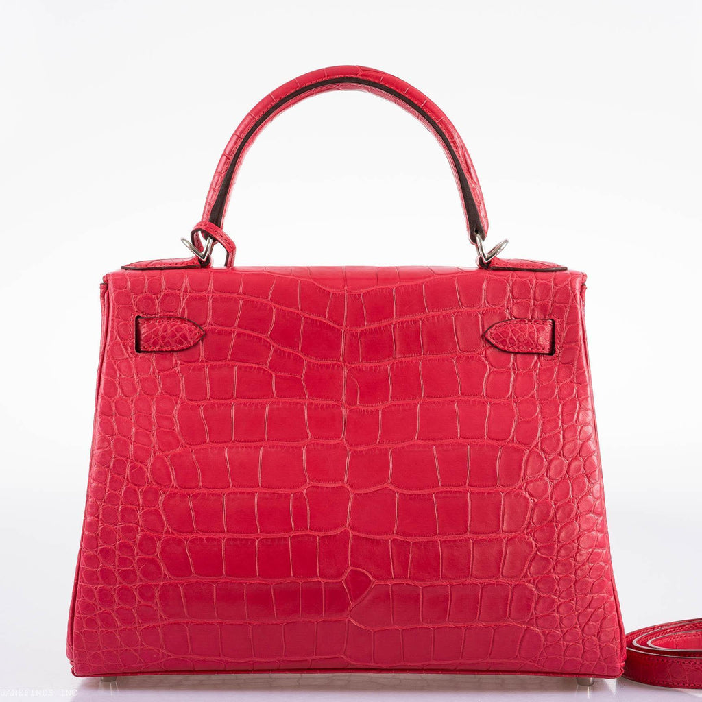 Hermes Kelly 28 Retourne Rose Extreme Matte Alligator with Palladium Hardware
