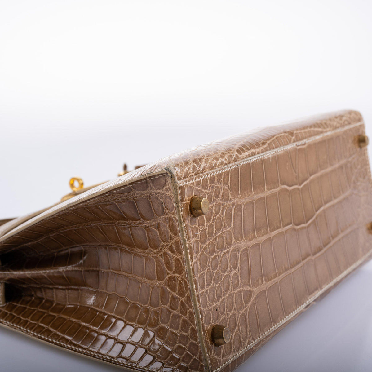 Hermes Kelly 28 Sellier Ficelle Alligator with Gold Hardware