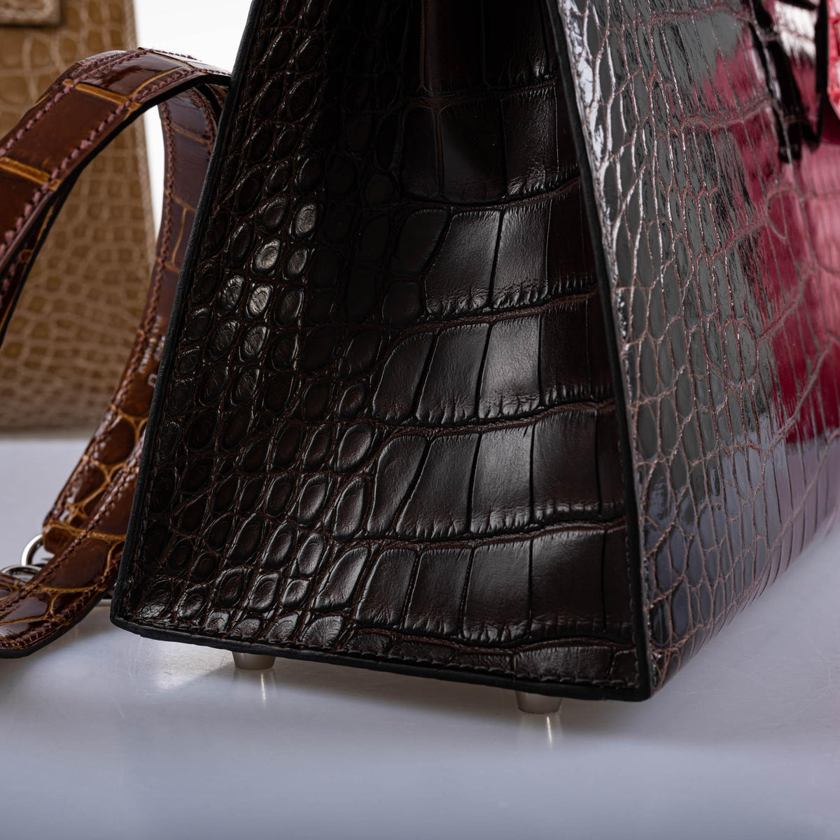 Hermes Kelly 28 Sellier Macassar, Ebene, Miel and Rose Extreme Alligator Palladium Hardware