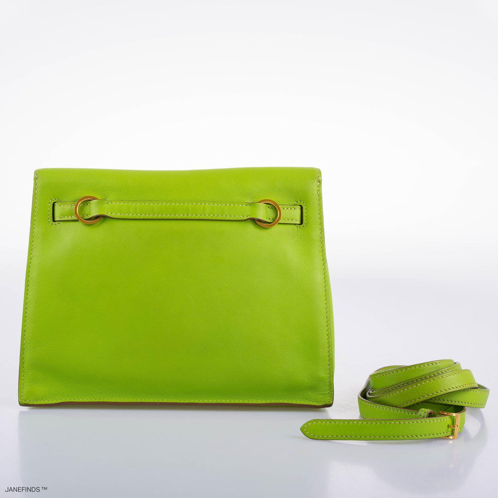 Hermes Kelly Danse II Vert Cru Swift with Gold Hardware