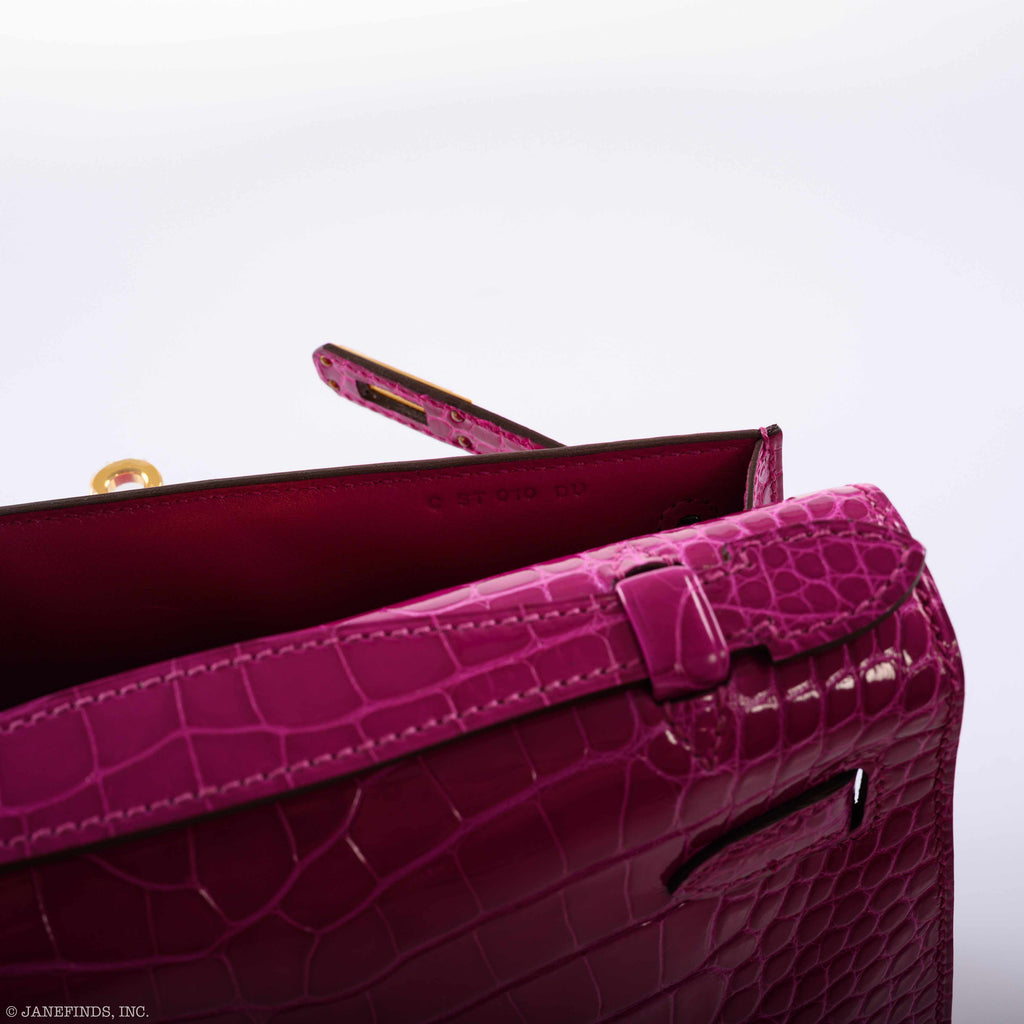 Hermes Kelly Mini Pochette Rose Scheherazade Shiny Alligator Gold Hardware