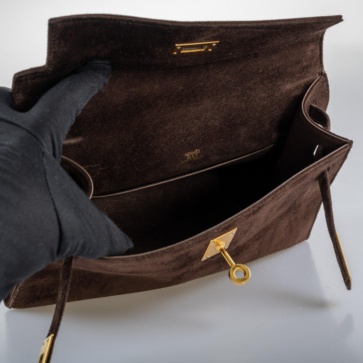 Hermes Kelly Pochette Chocolate Veau Doblis Suede Gold Hardware