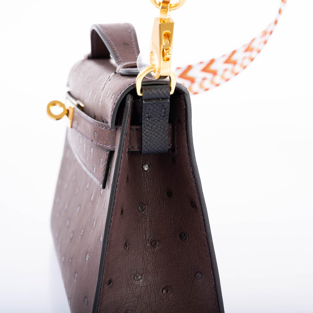 Hermes Kelly Pochette Rouge Sellier Ostrich with Gold Hardware