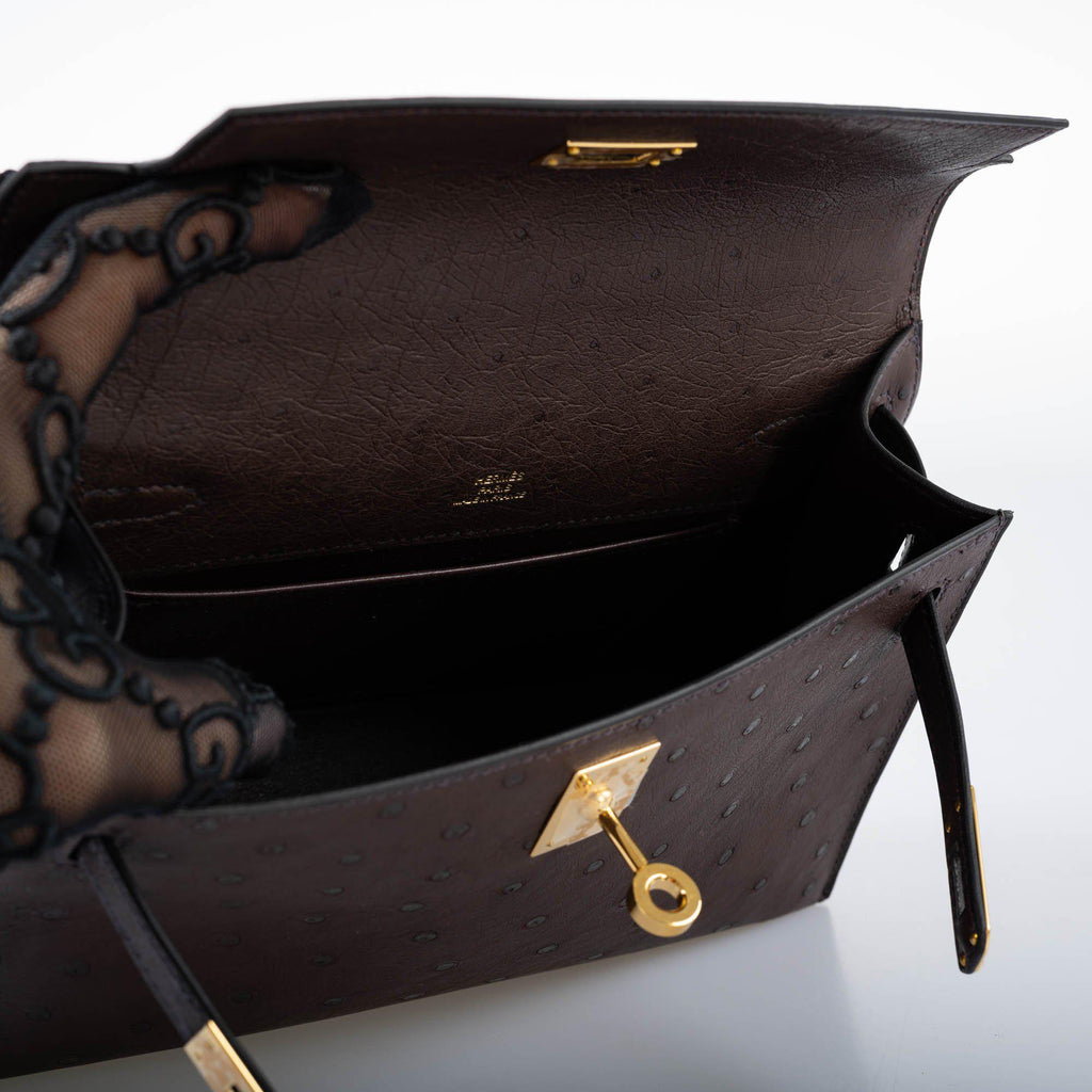 Hermes Kelly Pochette Rouge Sellier Ostrich with Gold Hardware