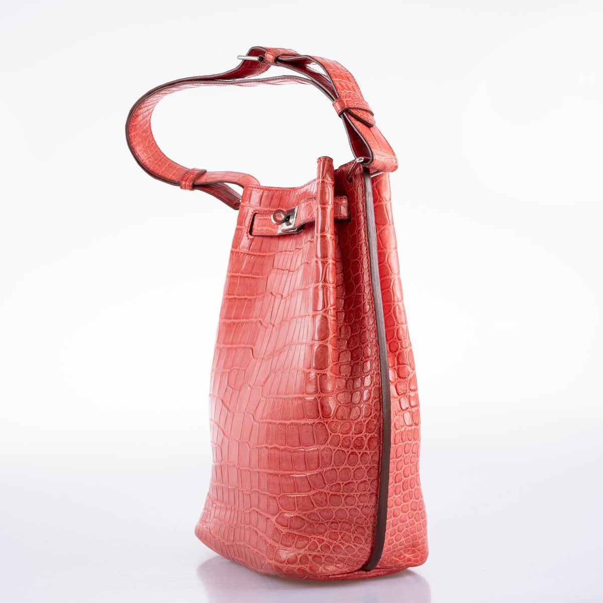 Hermes So Kelly 22 Bougenville Matte Porosus Crocodile Gold Hardware