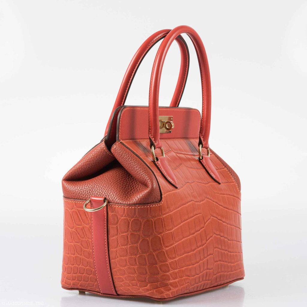 Hermes Toolbox Puzzle 20 Matte Sanguine Niloticus Crocodile & Clemence Permabrass Hardware