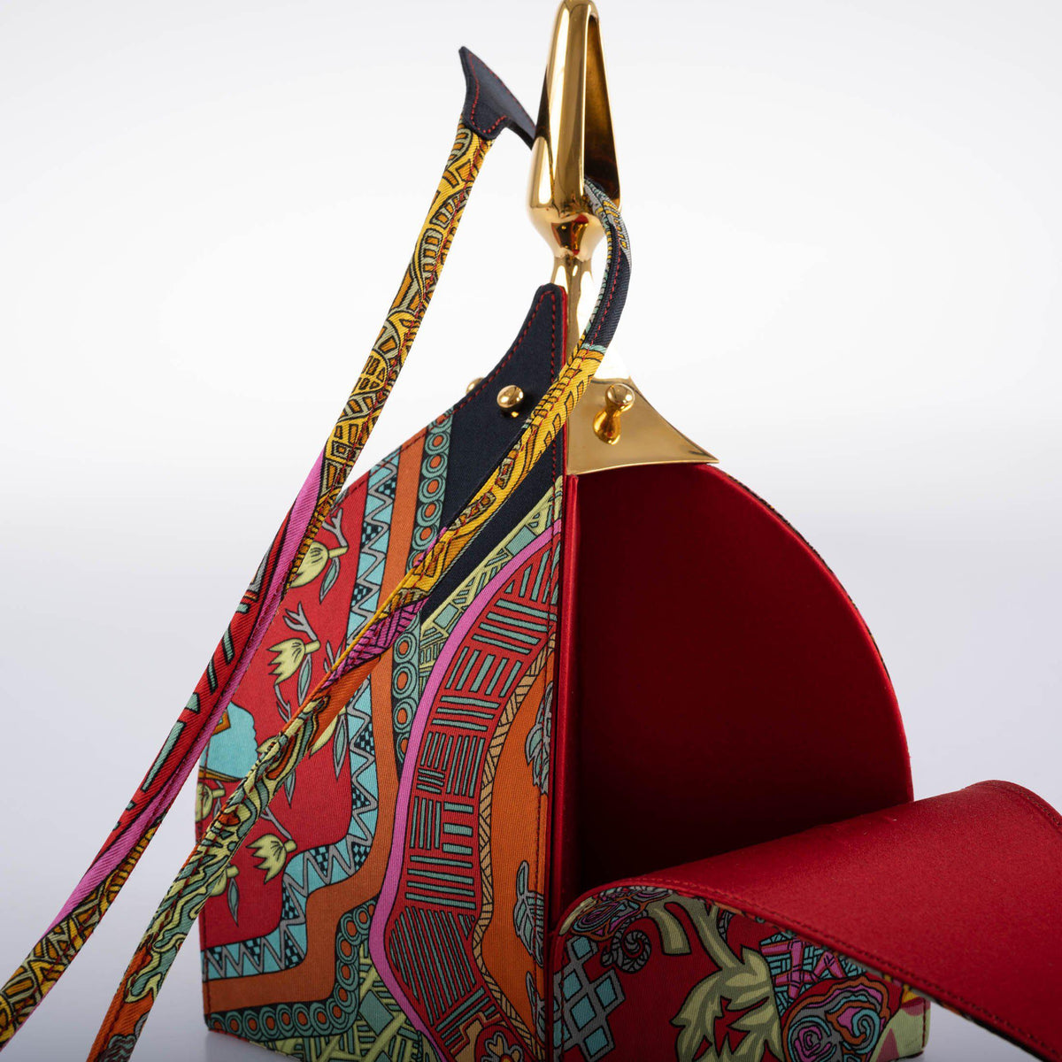 Hermes Unique Silk ‘Art des Steppes’ Yurt Runway Bag